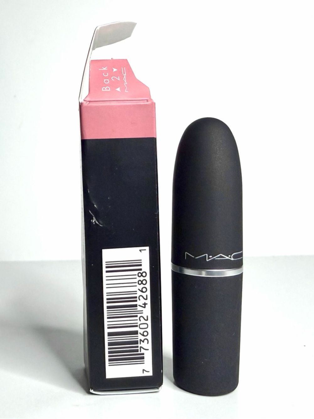 MAC Powder Kiss Lipstick Sultriness - Picture 5 of 7